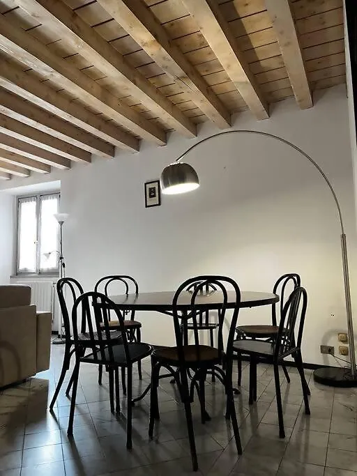 Solata 8 Bergamo Alta Apartment Italy